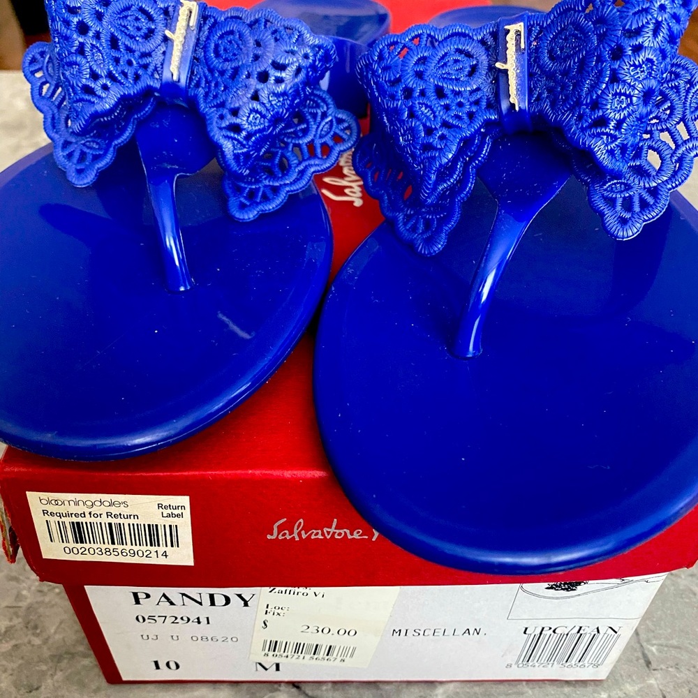 Womens Salvatore Ferragamo